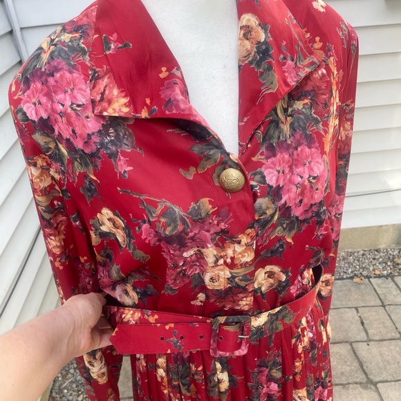 Blair Red Floral Midi Dress with Belt - Picture 1 of 16